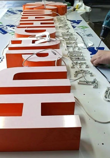 5 причин заказать изготовление наружной рекламы