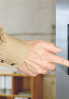 Выключатели BERKER – важная часть умного дома