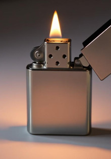 Зажигалка: маленькая вещь с большой историей и множеством лиц