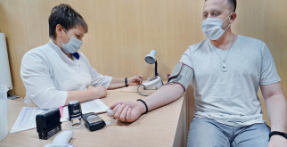 КАК ОСУЩЕСТВЛЯЕТСЯ ПРЕДРЕЙСОВЫЙ МЕДИЦИНСКИЙ ОСМОТР ВОДИТЕЛЕЙ?