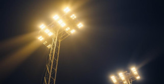 Технологические тренды в мачтовых LED светильниках для спортивных сооружений